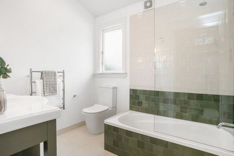 Photo of property in 64 Corson Avenue, Beckenham, Christchurch, 8023