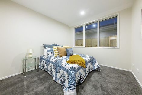 Photo of property in 42 Sapwood Crescent, Takanini, 2110