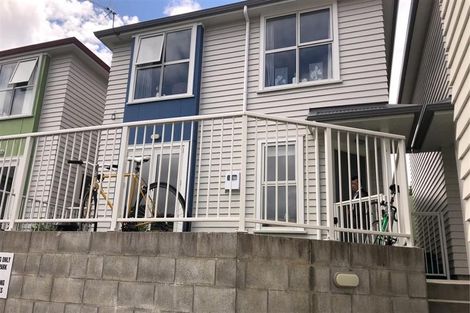 Photo of property in 21u4 Luxford Street, Berhampore, Wellington, 6023