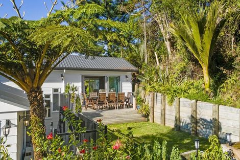 Photo of property in 40 Awaruku Road, Torbay, Auckland, 0630