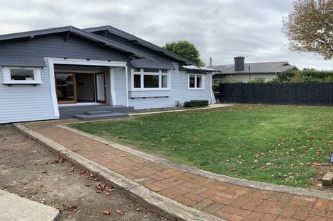 Photo of property in 19 Knowles Street, Terrace End, Palmerston North, 4410