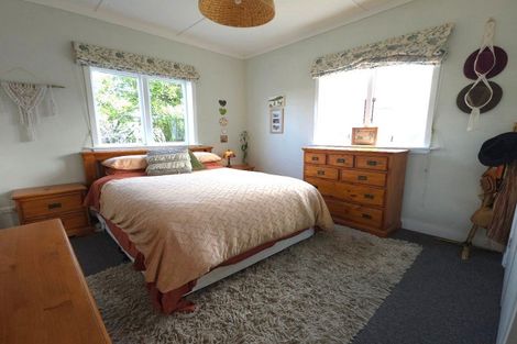 Photo of property in 8874 Paeroa Kopu Road, Puriri, Thames, 3578