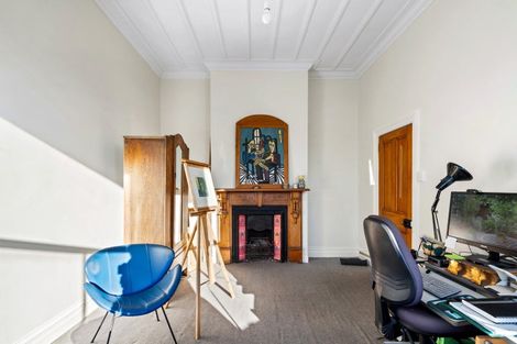 Photo of property in 145 Wellesley Road, Napier South, Napier, 4110