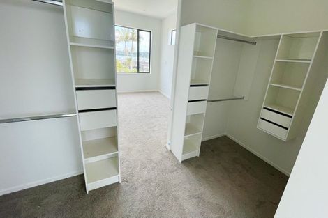 Photo of property in 106 Fisher Parade, Sunnyhills, Auckland, 2010