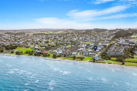 Photo of property in 20 Kokihi Lane, Snells Beach, 0920