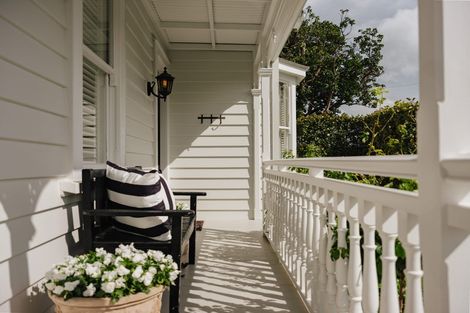 Photo of property in 31 Richmond Avenue, Northcote Point, Auckland, 0627