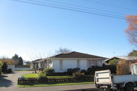 Photo of property in 2/23 Richill Street, Belfast, Christchurch, 8051