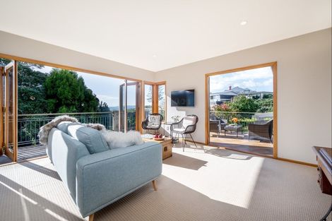Photo of property in 8 Rangitoto View Road, Cockle Bay, Auckland, 2014