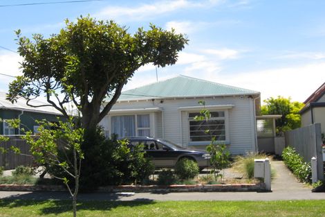 Photo of property in 51 Gresford Street, Edgeware, Christchurch, 8013