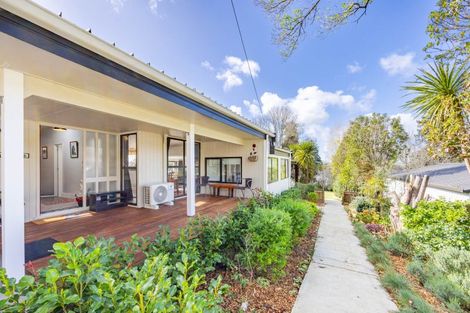 Photo of property in 21 Abbotsford Road, Waipawa, 4210