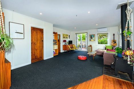 Photo of property in 10 Cornwall Road, Lyttelton, 8082