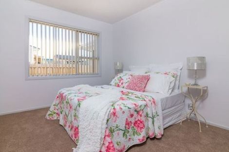 Photo of property in 139 Henderson Valley Road, Henderson, Auckland, 0612