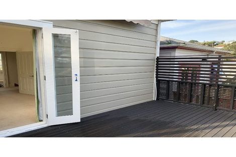 Photo of property in 5 Devon Street, Aro Valley, Wellington, 6021