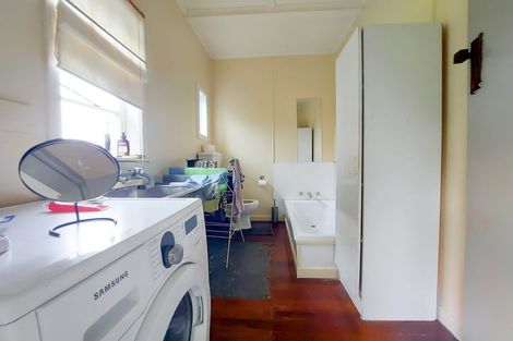 Photo of property in 214 Fox Street, Hamilton East, Hamilton, 3216