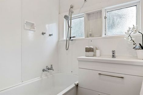 Photo of property in 13 Lansbury Avenue, Strowan, Christchurch, 8052