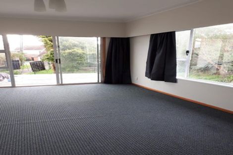 Photo of property in 8 Tahi Road, Paraparaumu Beach, Paraparaumu, 5032