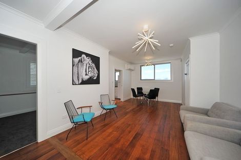 Photo of property in 87a Overtoun Terrace, Hataitai, Wellington, 6021
