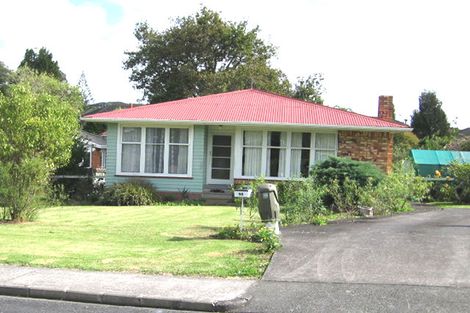 Photo of property in 98 Kervil Avenue, Te Atatu Peninsula, Auckland, 0610