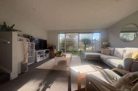 Photo of property in 10/2 Stone Street, Miramar, Wellington, 6022