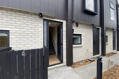 Photo of property in 5/109 Taikata Road, Te Atatu Peninsula, Auckland, 0610