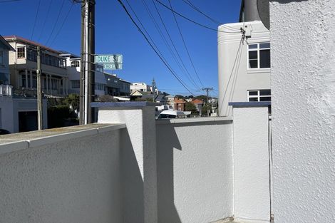 Photo of property in 15u1 Hawker Street, Mount Victoria, Wellington, 6011