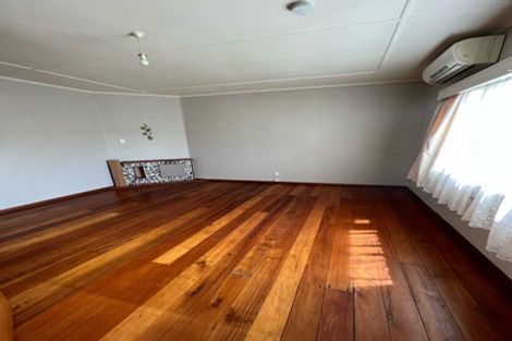 Photo of property in 28 Ranui Road, Stoke, Nelson, 7011
