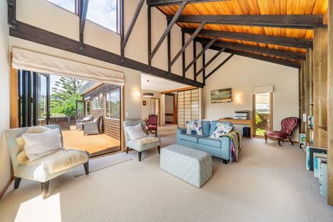 Photo of property in 13 Bayview Road, Paremata, Porirua, 5024