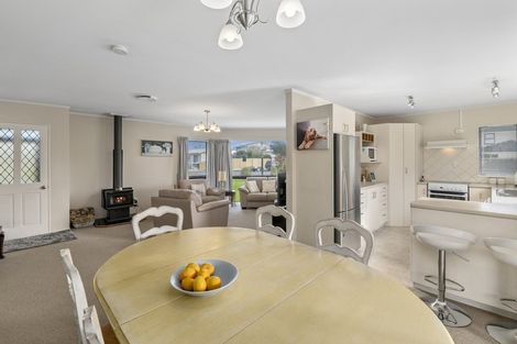 Photo of property in 36 Easton Way, Levin, 5510