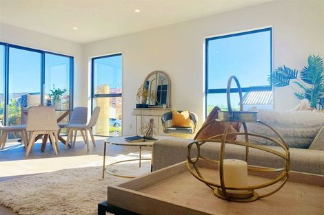 Photo of property in 54 Horokaka Street, Massey, Auckland, 0614