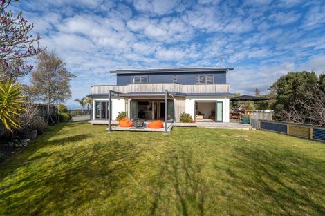 Photo of property in 5 Bayview Heights, Kaiteriteri, Motueka, 7197