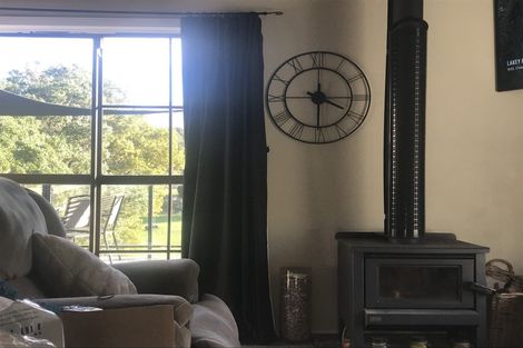 Photo of property in 37 Pawsons Valley Road, Duvauchelle, 7581