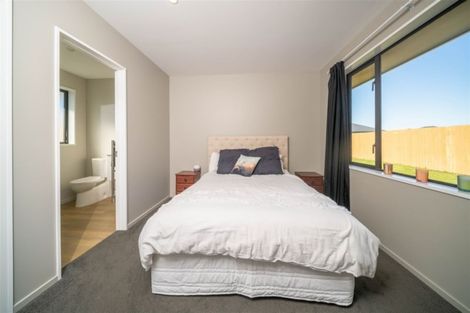 Photo of property in 22 Newman Road, Rolleston, 7614