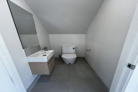 Photo of property in 7a Hinau Street, New Lynn, Auckland, 0600