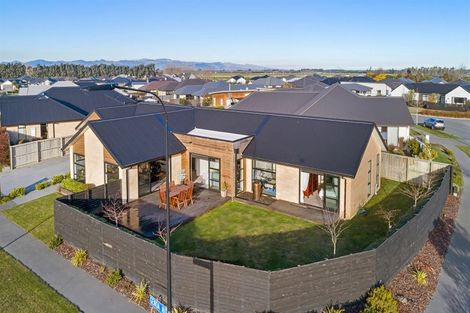 Photo of property in 15 Genoa Avenue, Rolleston, 7614