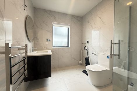 Photo of property in 77 Kewa Road, Albany Heights, Auckland, 0632