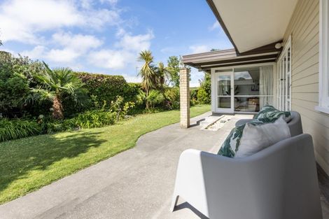 Photo of property in 16a Howard Road, Taradale, Napier, 4112