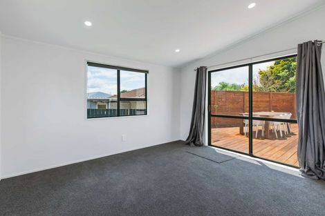 Photo of property in 4 Riverside Drive, Waiuku, 2123