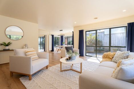 Photo of property in 17 Cheetwood Street, Churton Park, Wellington, 6037