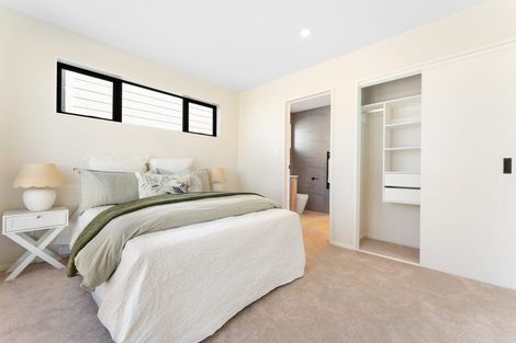 Photo of property in 12 Greenbrier Street, Westgate, 0814