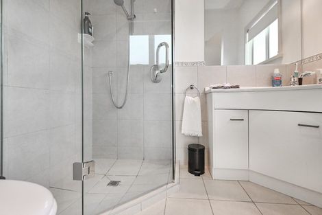 Photo of property in 19a Guthrie Road, Havelock North, 4130
