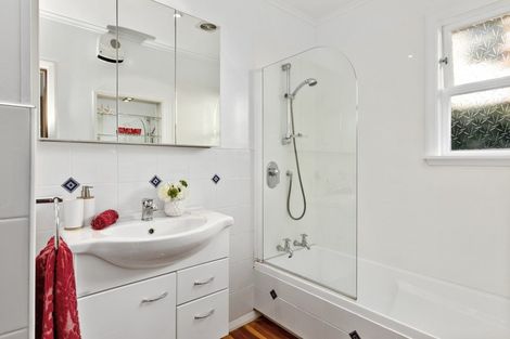 Photo of property in 21a Military Road, Boulcott, Lower Hutt, 5010