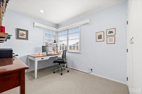 Photo of property in 17 Chilton Grove, Hutt Central, Lower Hutt, 5010