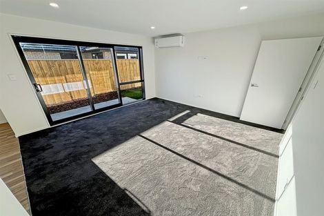 Photo of property in 22 Crossley Avenue, Woodend, 7610