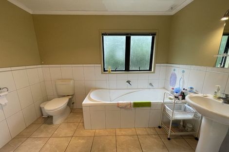 Photo of property in 54 Kristin Lane, Albany, Auckland, 0632