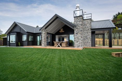 Photo of property in 32 Gavin Black Street, Meeanee, Napier, 4183