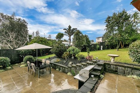 Photo of property in 11 James Street, Glenfield, Auckland, 0629