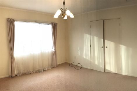 Photo of property in 8a Croydon Road, New Lynn, Auckland, 0600