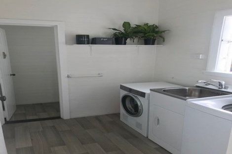 Photo of property in 24 Ryan Street, Phillipstown, Christchurch, 8011