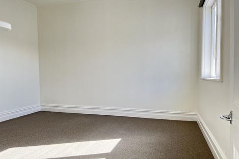 Photo of property in 4 Oriental Terrace, Oriental Bay, Wellington, 6011