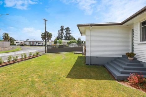Photo of property in 82 Urlich Avenue, Melville, Hamilton, 3206